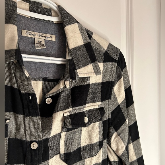 Chemise - Picture 2 of 3